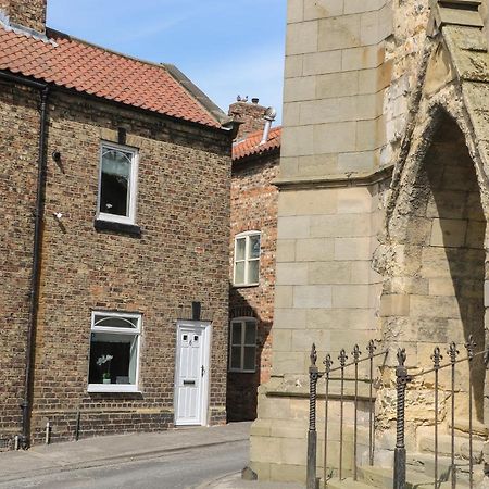 6 Church Hill Malton Exterior foto